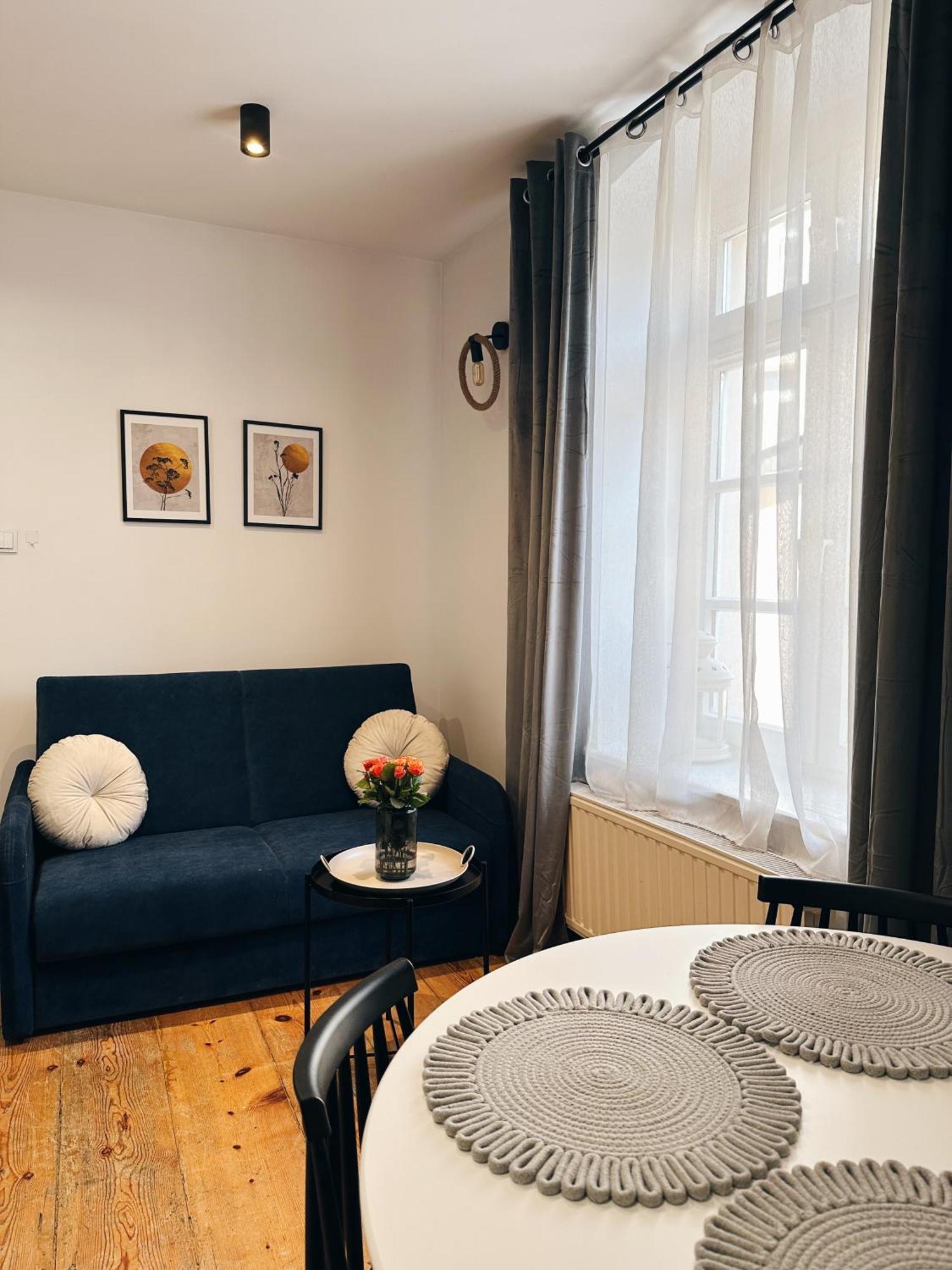Apartamenty Baj No1 & No2 Thorn Exterior foto